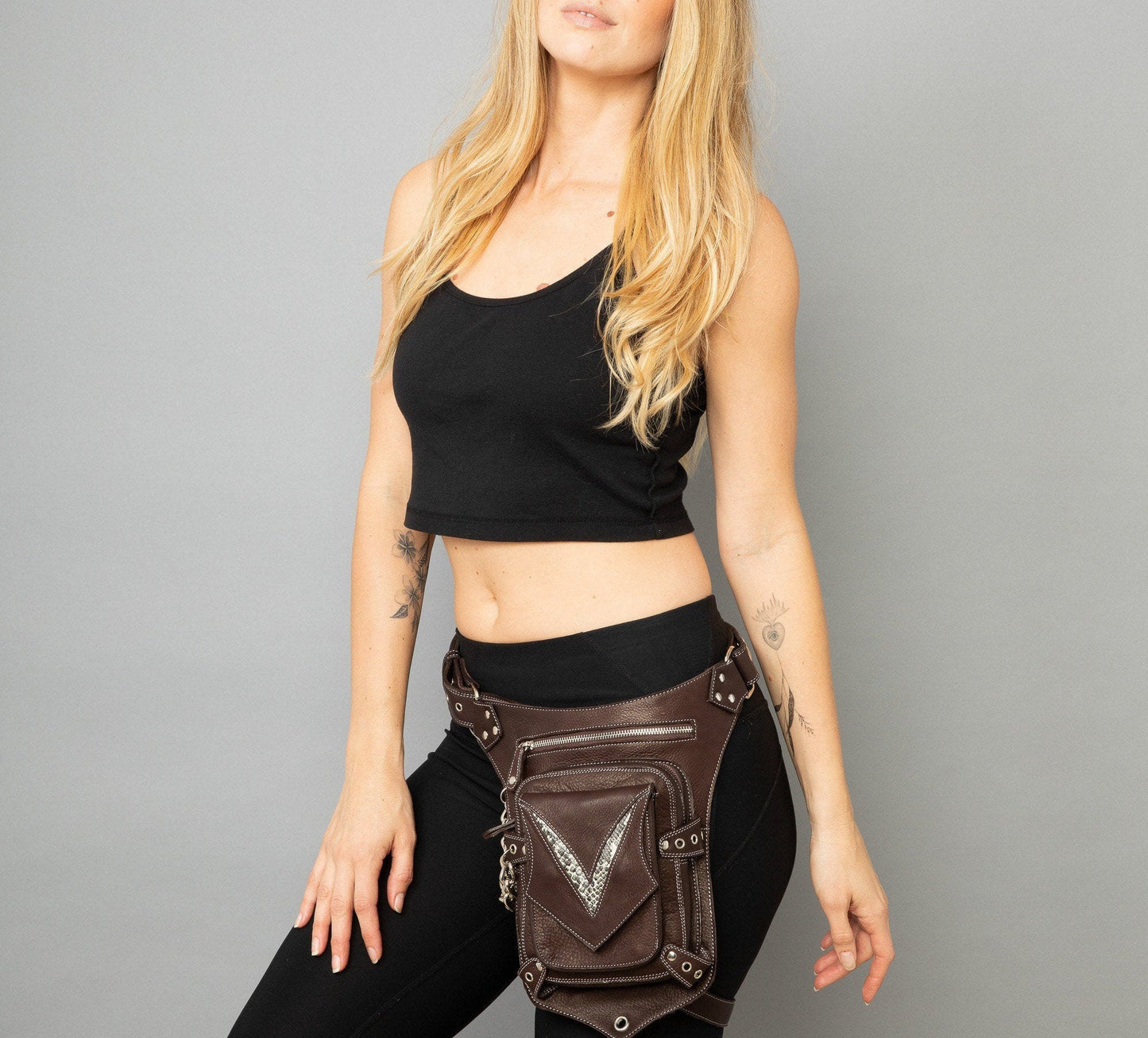 Brown Leather Leg Holster, Genuine Leather Drop Leg Bag, Burning Man Leg Holster, Motorcycle Thigh Bag
