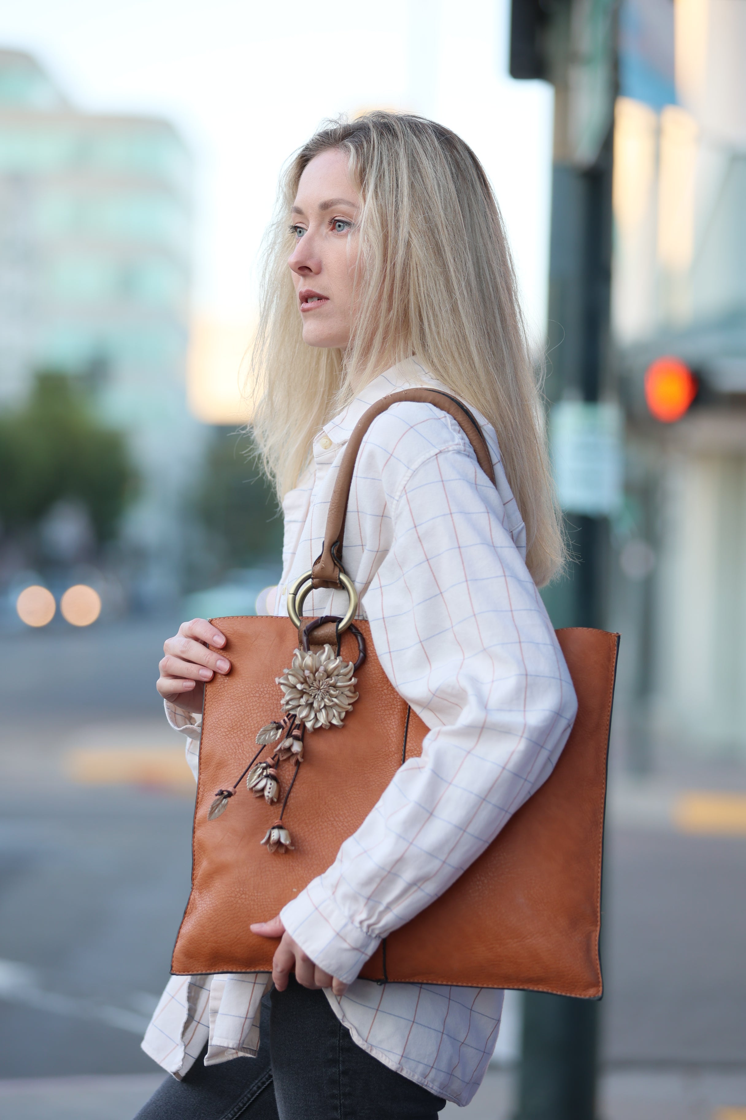 Chic Leather Flower Charm Keychain Ring | Handbag and Purse Designer Tassel Embellishment | Rearview Mirror Charm | Gift Package Faux Bow