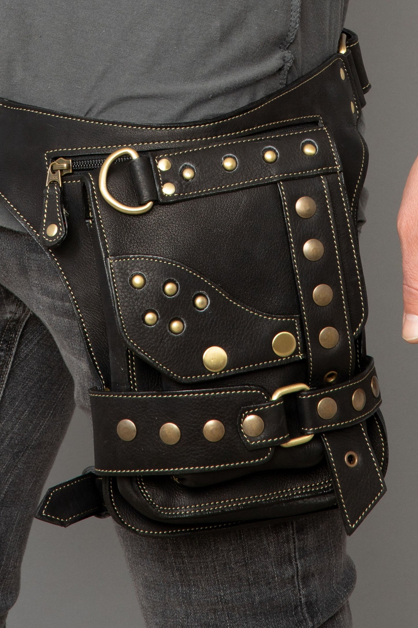 Motorcycle Leather Leg Bag | Burning Man Leg Holster |Genuine Leather  Drop Leg Pouch | Festival Thigh Bag